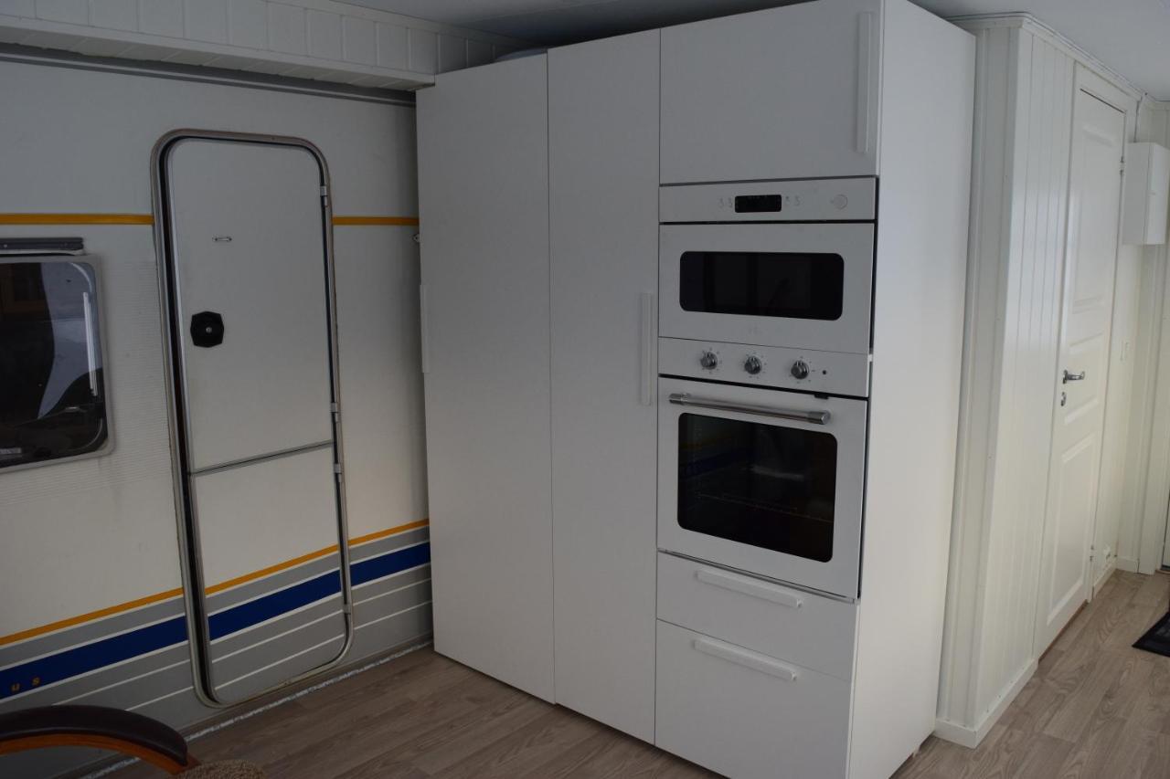 Captains Small House Hamneide Экстерьер фото
